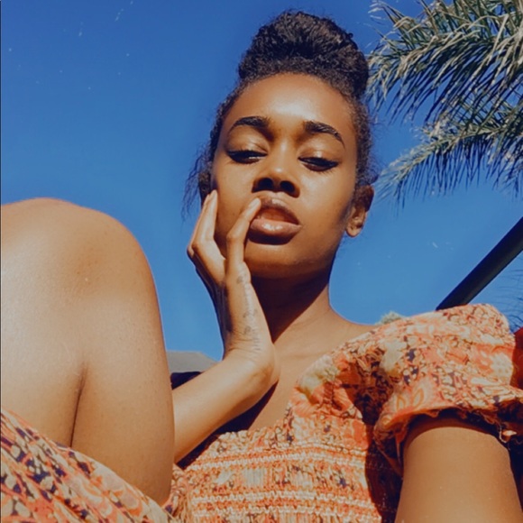 Meet your Posher, Tara - Picture 1 of 1